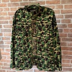 大幅値下げ　BAPE アベイシングエイプ　アンディフィーティッド別注のサムネイル
