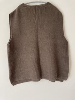 みっちゃん様専用】journal standard luxe ニットベスト - メルカリ