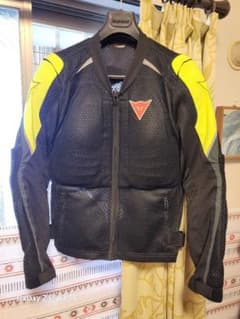 DAINESE ダイネーゼ　メッシュジャケットのサムネイル