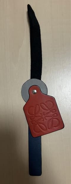 ロエベ アナグラム レザー バッグチャーム キーホルダー アクセサリー