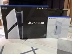 バンビ様専用 PS5 Pro 本体のサムネイル