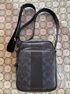 COACH ネイビー ショルダーバッグのサムネイル