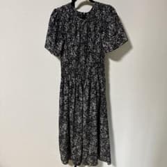 Dholic 花柄ロングワンピースのサムネイル