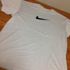 ナイキ Tシャツ  大きめ スポーツのサムネイル