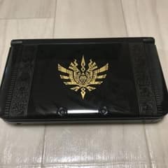【超美品】任天堂3DS LL モンスターハンター4スペシャルパック オマケ多数！のサムネイル