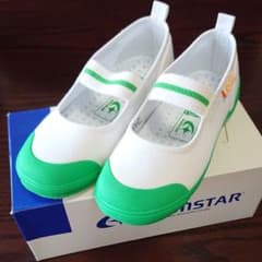【新品未使用】ムーンスター 上履き 18.0のサムネイル