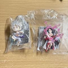ワンピース フィギュアキーホルダー 2種セット　ニカ　ハンコックのサムネイル