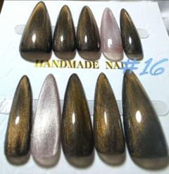 #16 【現品】ジェルネイルチップ マグネット ブラック ゴールドのサムネイル