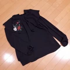 【ZARA】トップスのサムネイル