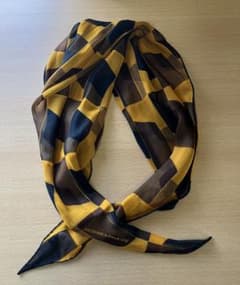 Niceness ナイスネス　LEONARDOスカーフ 【美品】 Niceness ナイスネス LEONARDOスカーフ 【美品】 - メルカリ