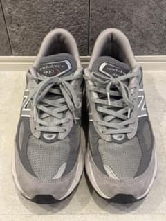 New Balance 990v6 グレー スニーカーのサムネイル