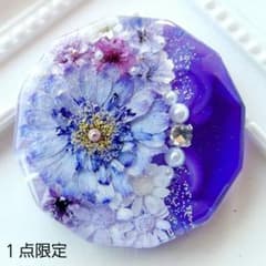 【1529】レジン　マトリカリア　ヘアゴム　ポニーフック　ブロ―チ　ハンドメイド 1529】レジン マトリカリア ヘアゴム ポニーフック ブロ―チ