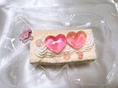 Kiki Squishy ケーキ スクイーズのサムネイル