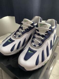 NIKE AIR MAX 96 xxのサムネイル