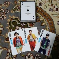 SUPER JUNIOR トランプのサムネイル