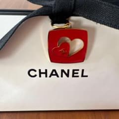 CHANEL / 2026年バレンタイン限定チャーム - メルカリ
