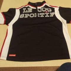 ゴルフウエアのサムネイル