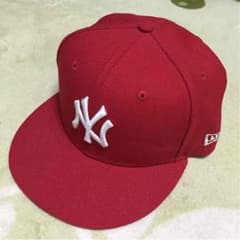 NEW ERA(ニューエラ) キャップ 赤のサムネイル