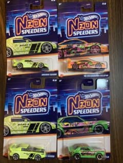 ホットウィール　ネオンスピーダーズ　4台セットのサムネイル