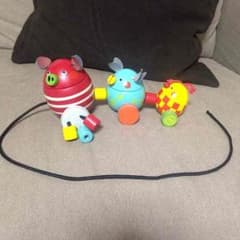 ひっぱって遊ぶおもちゃのサムネイル