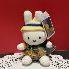 新品】大ゴッホ展 ミッフィー 夜のカフェテラス ぬいぐるみ キーリング