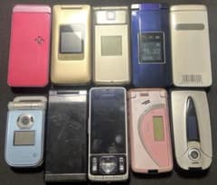 ガラケーまとめ売り ジャンク 10台 - メルカリ