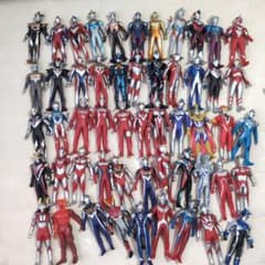 ウルトラマンシリーズ アクションフィギュア 多数（約50体以上）のサムネイル