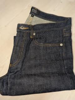 A.P.C. NEW CURE H 新品未使用 29のサムネイル