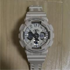 G-SHOCK 腕時計 白のサムネイル
