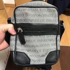 エンポリオアルマーニのサムネイル