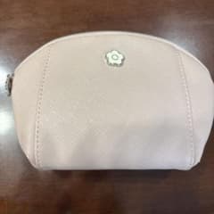 MARY QUANT ラウンド型ポーチ