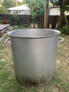 アルミ　寸胴鍋　特大　蓋ありのサムネイル