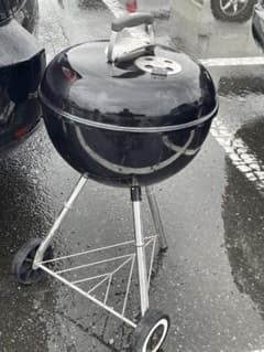 バーベキューコンロ　weber 直径47㎝　タイヤ付き バーベキューコンロ weber 直径47㎝ タイヤ付き - メルカリ
