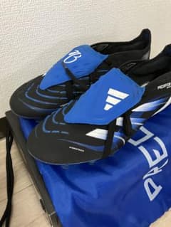 adidas PREDATOR サッカースパイクのサムネイル