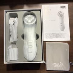 【新品未使用 】ミュゼスキンエフェクター 家庭用美顔器のサムネイル