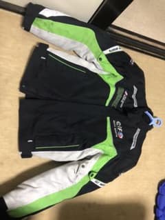エルフ ウィンタージャケットのサムネイル