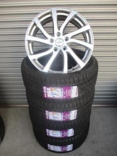 送料込☆新品スタッドレス 225/45R18☆クラウン・ヤリスクロス・マークⅩ 送料込み☆新品スタッドレス 225/45R18☆クラウン・ヤリスクロス
