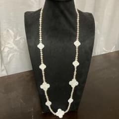 【ハンドメイド】四葉シェル2種と淡水パールのロングネックレスのサムネイル