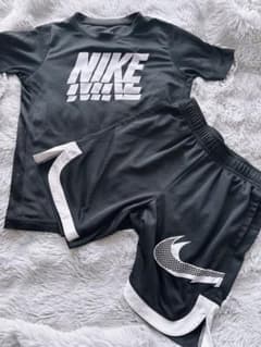 NIKE セットアップ140~150 M表記のサムネイル