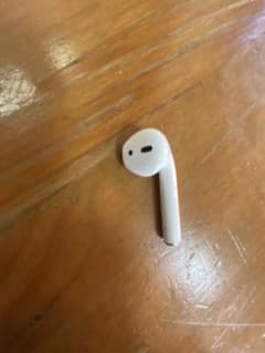 AirPods 第一世代　右耳のサムネイル
