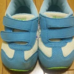 asics 13.5㌢スニーカーのサムネイル