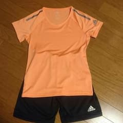 値下げ (^ー^)adidas Tシャツ&パンツ 女の子 150㎝/140㎝のサムネイル