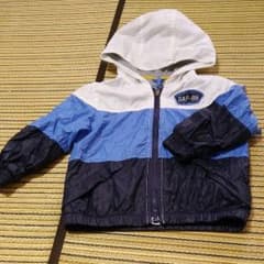 パーカーのサムネイル