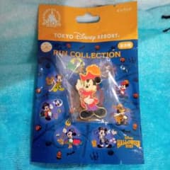 レア　ディズニーストア　ハロウィンピンバッジ　3点セット ディズニー ハロウィン ピンバッジ 3つセット｜Yahoo!フリマ（旧