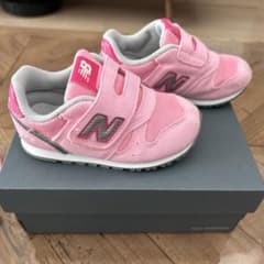 New Balance キッズ スニーカー ピンク　１４センチのサムネイル