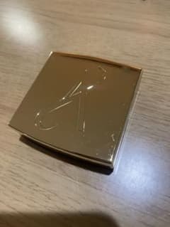 アーティストリー　EXACT FIT パウダーファンデーションのサムネイル