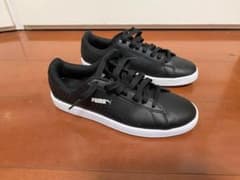 PUMA スニーカー ブラックのサムネイル