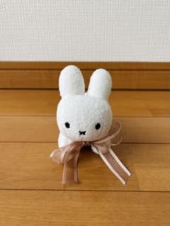ミッフィーぬいぐるみのサムネイル