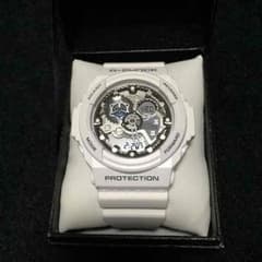 G-SHOCK 時計のサムネイル