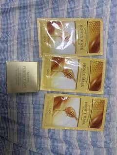 OZIO ローヤルゼリーパーフェクトジェル50g＋ HONEY MASK×3